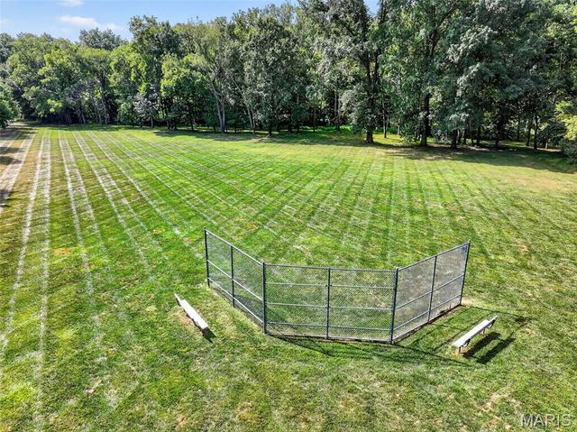 1634 Award Drive, Manchester, MO 63021