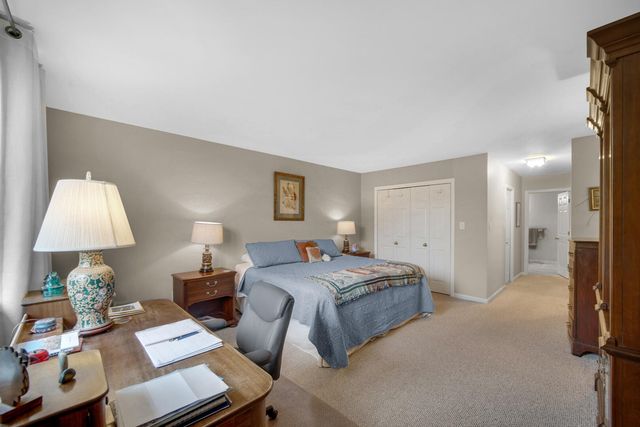 910 Ridge Road 405, Munster, IN 46321