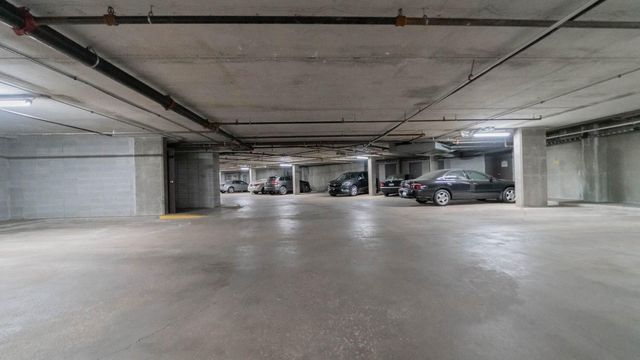 910 Ridge Road 405, Munster, IN 46321