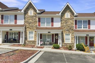 533 Orch Vly Way # 332, Sevierville, TN 37862
