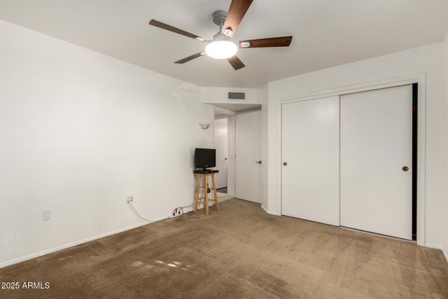 13718 W GABLE HILL Drive, Sun City West, AZ 85375