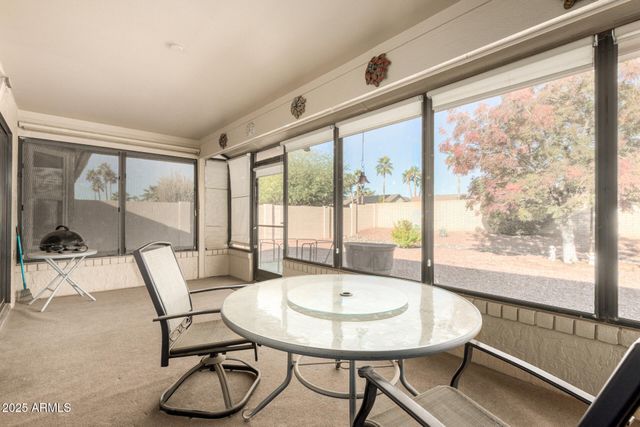 13718 W GABLE HILL Drive, Sun City West, AZ 85375