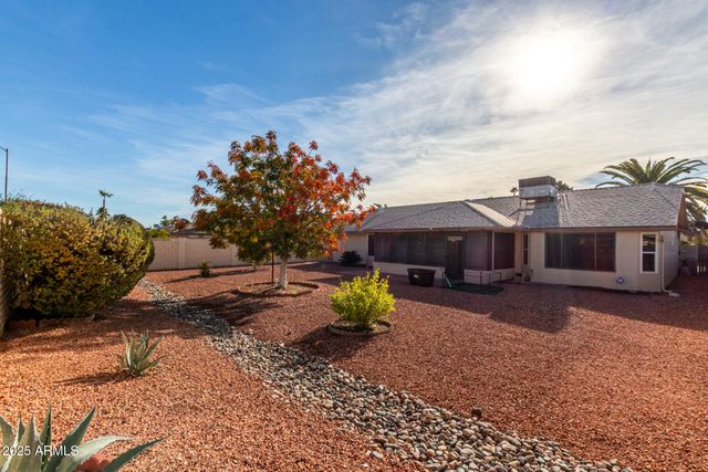 13718 W GABLE HILL Drive, Sun City West, AZ 85375