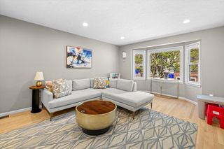 48 Regent Circle 48, Brookline, MA 02445