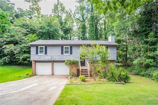 960 Redan Trail, Stone Mountain, GA 30088