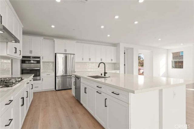 1390 Amanda Glen North, Escondido, CA 92029