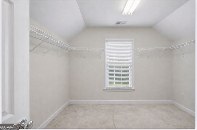 5805 Vinings Retreat Court SW, Mableton, GA 30126