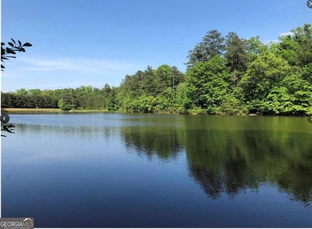 5805 Vinings Retreat Court SW, Mableton, GA 30126