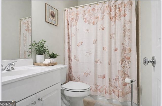 5805 Vinings Retreat Court SW, Mableton, GA 30126