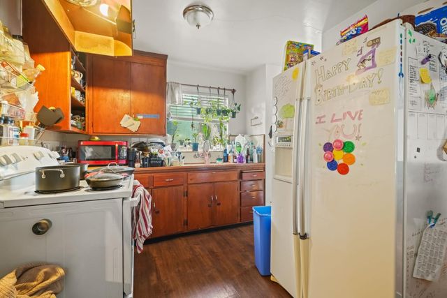 1479 Ebener Street, Redwood City, CA 94061