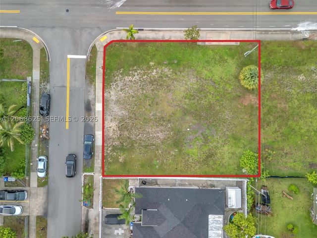 NW 27th Ave, Pompano Beach, FL 33069