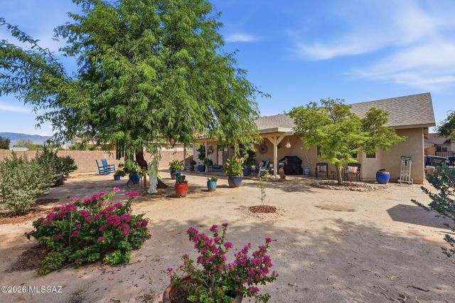 7993 E Blindweed Drive, Tucson, AZ 85710