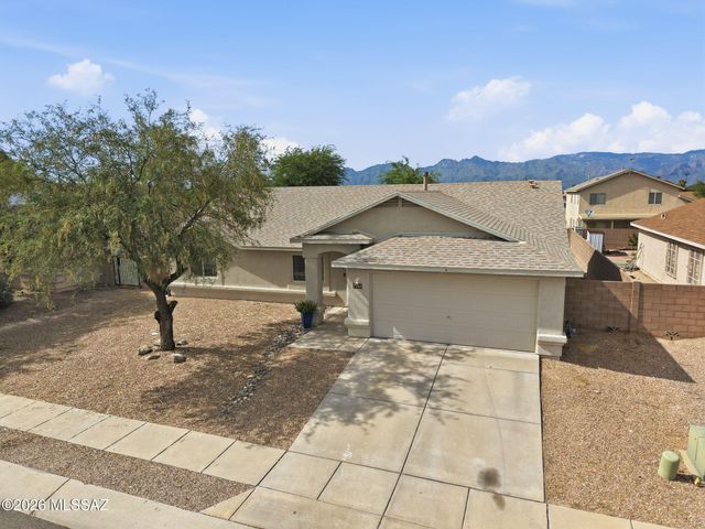 7993 E Blindweed Drive, Tucson, AZ 85710