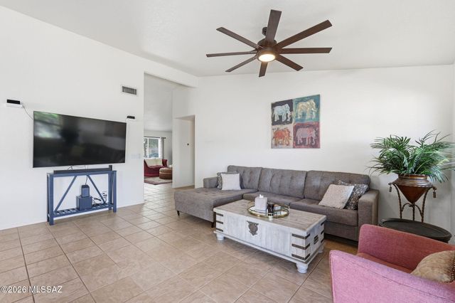 7993 E Blindweed Drive, Tucson, AZ 85710