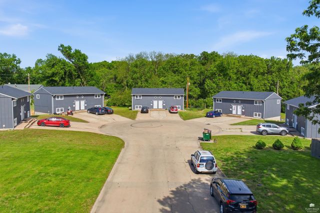 3305-3307 Fairman Circle, Manhattan, KS 66503