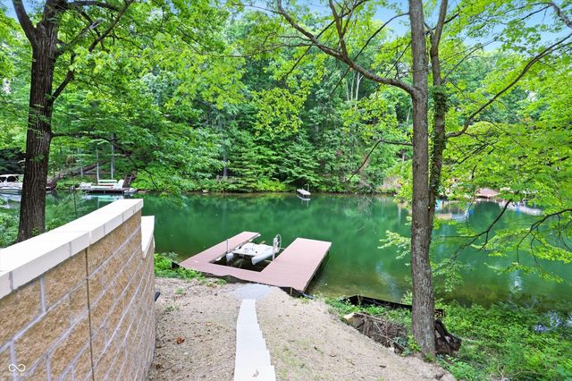7310 Salmon Drive, Nineveh, IN 46164