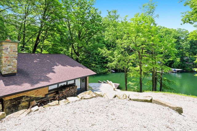 7310 Salmon Drive, Nineveh, IN 46164