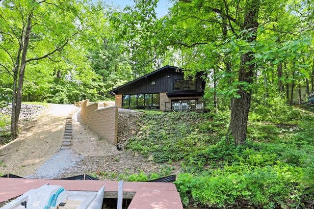 7310 Salmon Drive, Nineveh, IN 46164