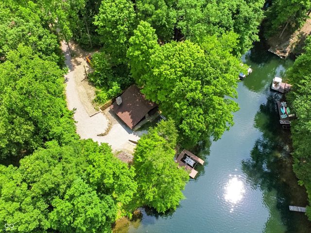 7310 Salmon Drive, Nineveh, IN 46164