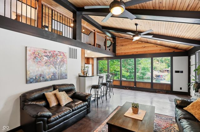 7310 Salmon Drive, Nineveh, IN 46164