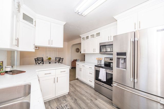 11 E BONNEVILLE DR, Bountiful, UT 84010