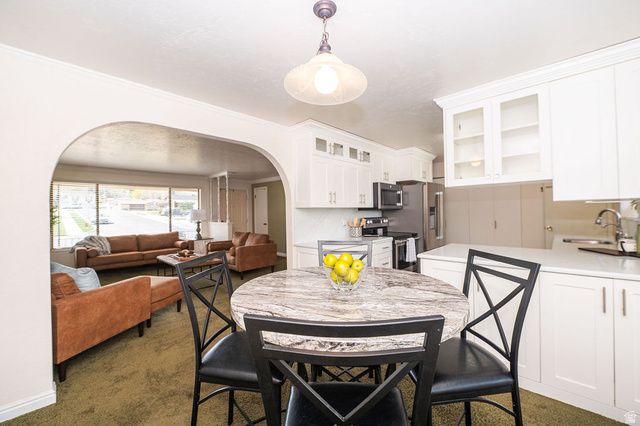11 E BONNEVILLE DR, Bountiful, UT 84010