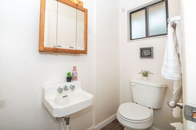 11 E BONNEVILLE DR, Bountiful, UT 84010