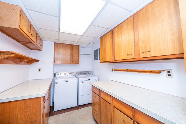 11 E BONNEVILLE DR, Bountiful, UT 84010