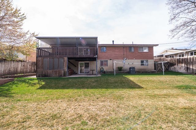 11 E BONNEVILLE DR, Bountiful, UT 84010