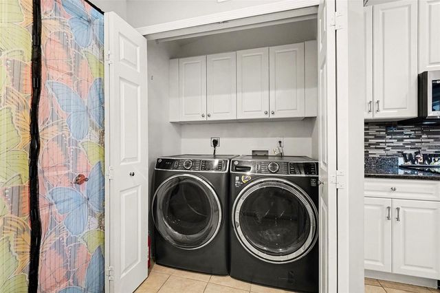 306 NE 29TH TERRACE, Cape Coral, FL 33909