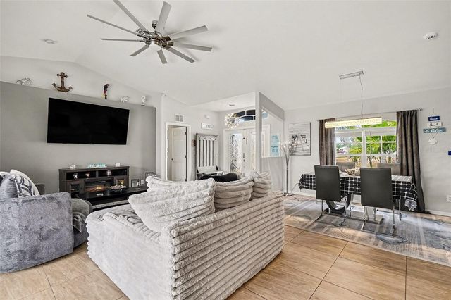 306 NE 29TH TERRACE, Cape Coral, FL 33909