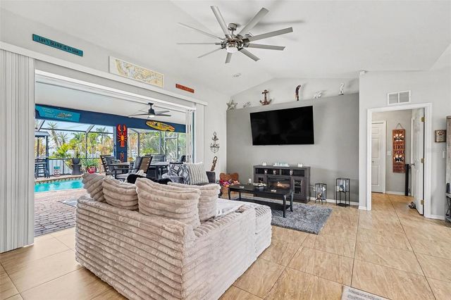 306 NE 29TH TERRACE, Cape Coral, FL 33909