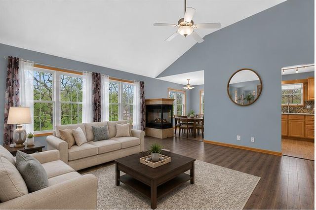2112 Scenic Hills Drive, Leoni Twp, MI 49201