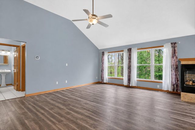 2112 Scenic Hills Drive, Leoni Twp, MI 49201