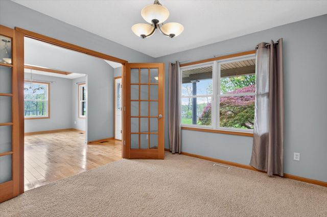2112 Scenic Hills Drive, Leoni Twp, MI 49201