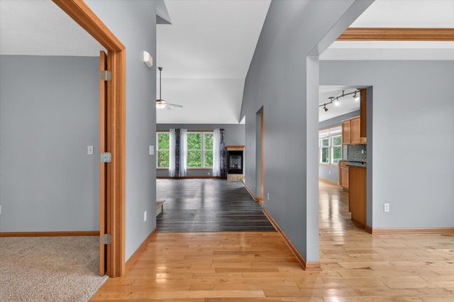 2112 Scenic Hills Drive, Leoni Twp, MI 49201