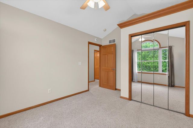 2112 Scenic Hills Drive, Leoni Twp, MI 49201