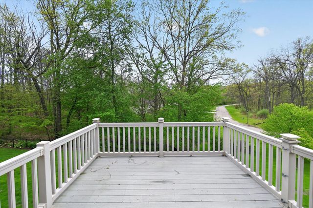2112 Scenic Hills Drive, Leoni Twp, MI 49201