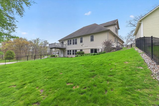 2112 Scenic Hills Drive, Leoni Twp, MI 49201