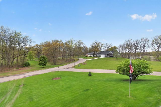 2112 Scenic Hills Drive, Leoni Twp, MI 49201
