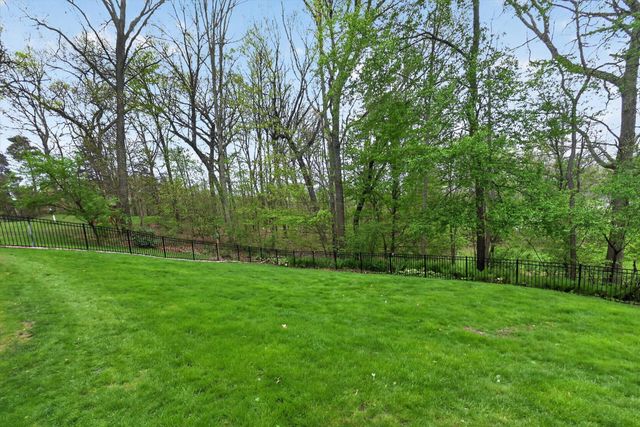 2112 Scenic Hills Drive, Leoni Twp, MI 49201