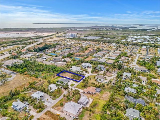 13407 Electron DR, Fort Myers, FL 33908