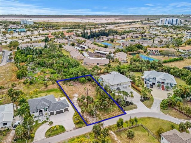 13407 Electron DR, Fort Myers, FL 33908