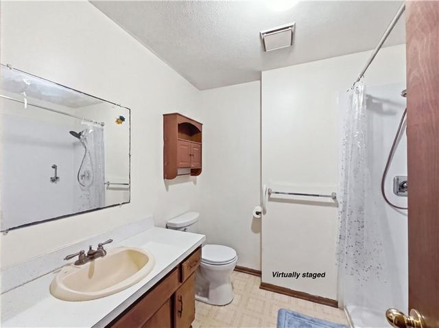 12865 Jantzen Lane, Platte City, MO 64079