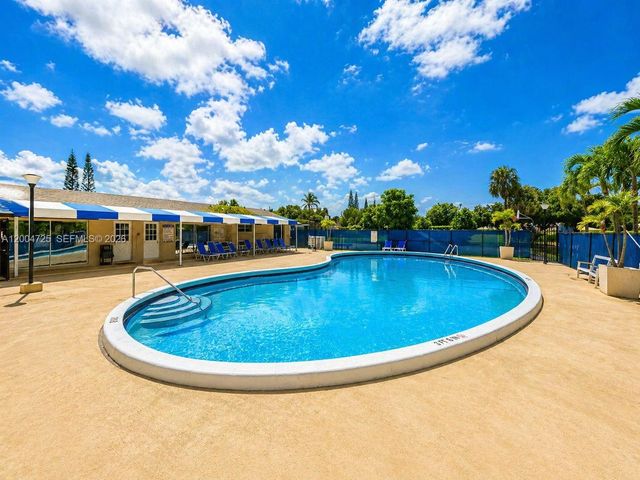 1531 NW 80th Avenue I, Margate, FL 33063