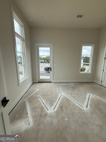 340 6th Street, Fayetteville, GA 30214