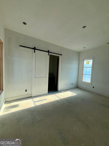 340 6th Street, Fayetteville, GA 30214