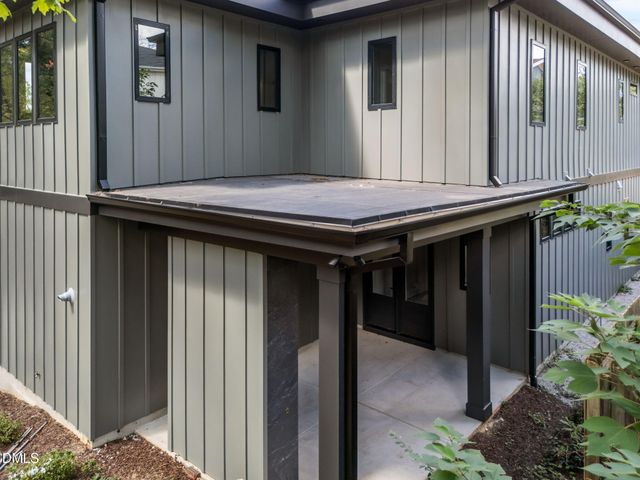 2305 Turners Alley, Raleigh, NC 27607