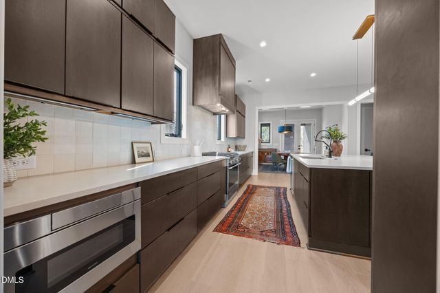 2305 Turners Alley, Raleigh, NC 27607