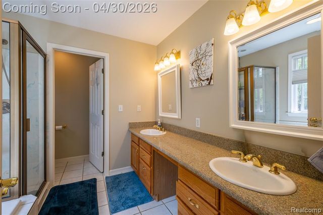 297 Carriage Way, Davison, MI 48423